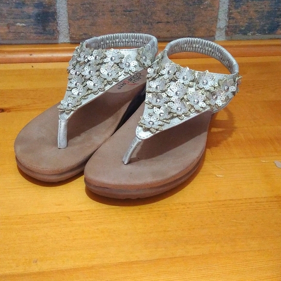 Size 36 Lady comfort flower detail sandals - Picture 11 of 16